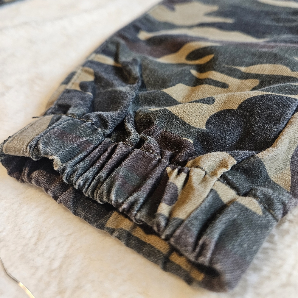 Camo Jogger Pants - Festival - Picture 2 of 5
